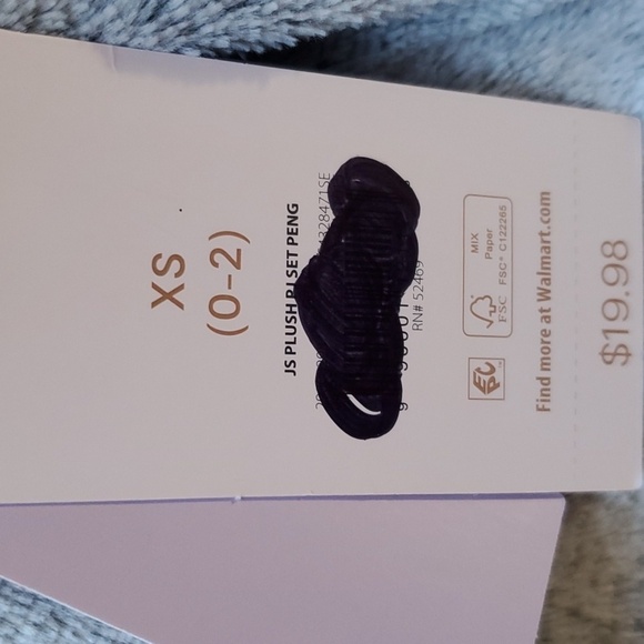 Joyspun NWT gray crop hoodie with Penguin size 0-2 XS - Picture 6 of 11